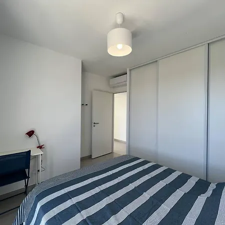 Hébergement de vacances Duplex De Standing Pour 7 Pers. Avec Terrasse Et Parking A 500m De La - Fr-1-81-642 Leucate