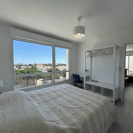 Hébergement de vacances Duplex De Standing Pour 7 Pers. Avec Terrasse Et Parking A 500m De La - Fr-1-81-642 *