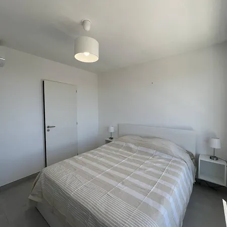 Duplex De Standing Pour 7 Pers. Avec Terrasse Et Parking A 500m De La - Fr-1-81-642 *